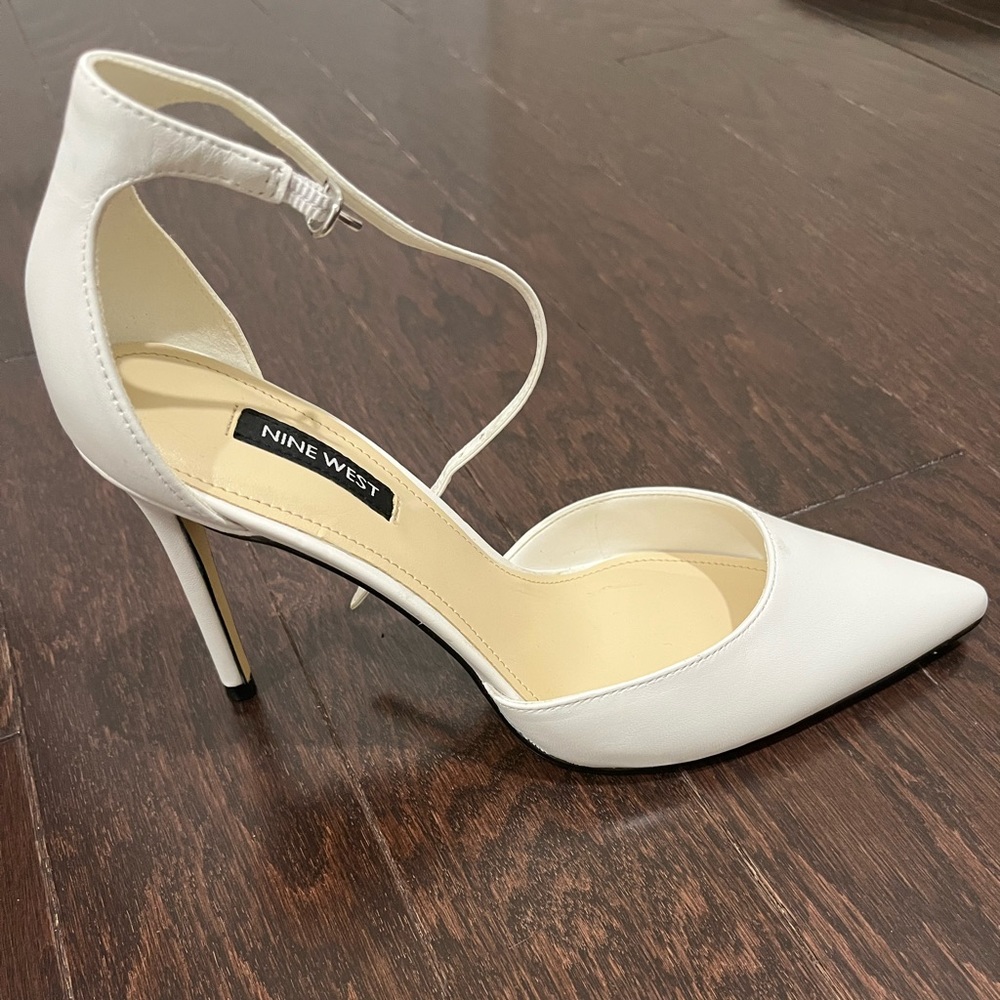Nine West White Ankle Strap Pointed Stilettos
